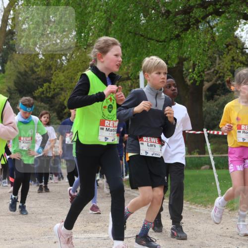 25.04.2026 - Das Zehntel Zöllner http://msf.ph/oto/9660827 25.04.2026 11:44:22 Laufen 1949, 12000, 1949, 1199, 13031, 11828 meine-sportfotos.de