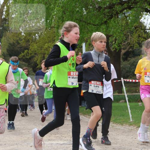 25.04.2026 - Das Zehntel Zöllner http://msf.ph/oto/9660830 25.04.2026 11:44:22 Laufen 1949, 12000, 1199, 13031, 11828 meine-sportfotos.de