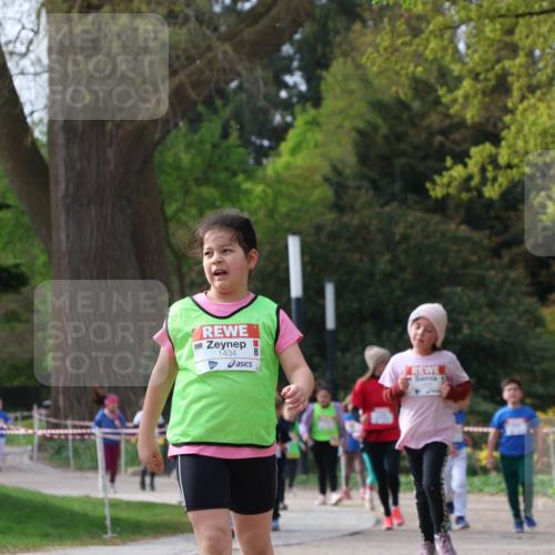 25.04.2026 - Das Zehntel Zöllner http://msf.ph/oto/9660847 25.04.2026 07:50:54 Laufen 1434 meine-sportfotos.de
