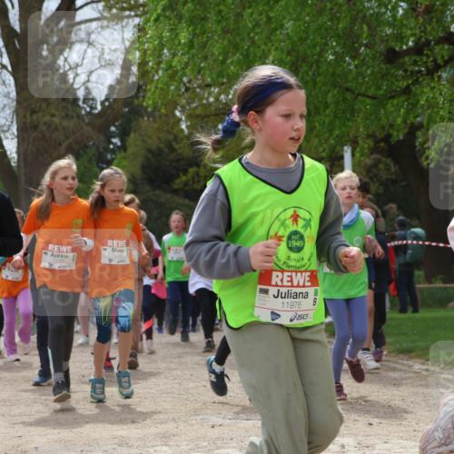 25.04.2026 - Das Zehntel Zöllner http://msf.ph/oto/9660866 25.04.2026 11:44:23 Laufen 11263, 1949, 11976, 1949, 12000 meine-sportfotos.de