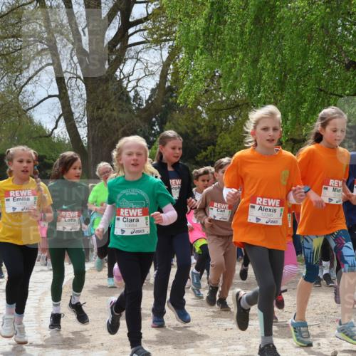 25.04.2026 - Das Zehntel Zöllner http://msf.ph/oto/9660923 25.04.2026 11:44:24 Laufen 1000, 10669, 75, 10004, 10684, 12395, 10203 meine-sportfotos.de