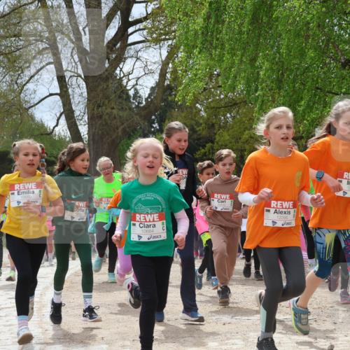 25.04.2026 - Das Zehntel Zöllner http://msf.ph/oto/9660926 25.04.2026 11:44:25 Laufen 10669, 10004, 10684, 12395, 1239, 10175 meine-sportfotos.de