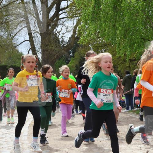 25.04.2026 - Das Zehntel Zöllner http://msf.ph/oto/9660935 25.04.2026 11:44:25 Laufen 10622, 10669, 75, 10684, 1239 meine-sportfotos.de