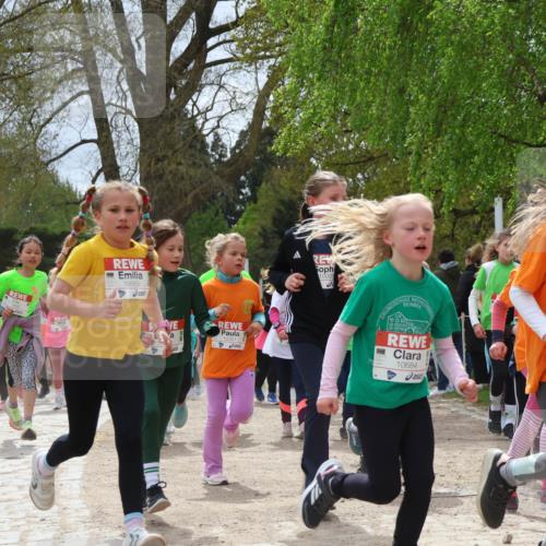 25.04.2026 - Das Zehntel Zöllner http://msf.ph/oto/9660938 25.04.2026 11:44:25 Laufen 10669, 75, 12351, 10005, 10684, 12395, 123 meine-sportfotos.de