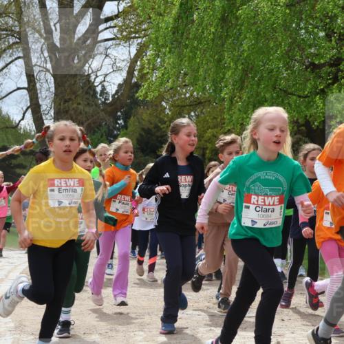 25.04.2026 - Das Zehntel Zöllner http://msf.ph/oto/9660944 25.04.2026 11:44:25 Laufen 10669, 75, 12351, 10005, 10684, 12395 meine-sportfotos.de
