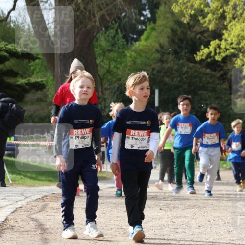 25.04.2026 - Das Zehntel Zöllner http://msf.ph/oto/9661003 25.04.2026 07:51:07 Laufen 2182, 2186 meine-sportfotos.de
