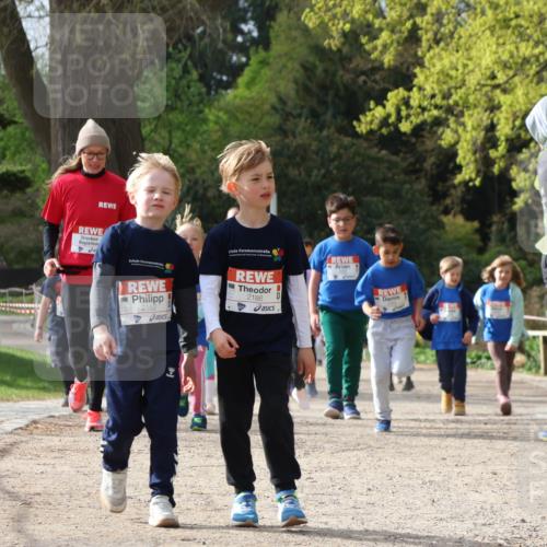 25.04.2026 - Das Zehntel Zöllner http://msf.ph/oto/9661012 25.04.2026 07:51:07 Laufen 2182, 2186 meine-sportfotos.de