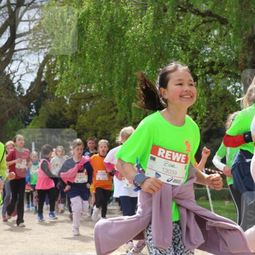 25.04.2026 - Das Zehntel Zöllner http://msf.ph/oto/9661037 25.04.2026 11:44:28 Laufen 1949, 12003, 015, 032013, 13039, 12729 meine-sportfotos.de