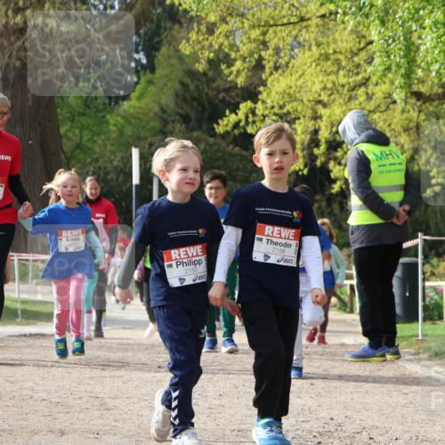 25.04.2026 - Das Zehntel Zöllner http://msf.ph/oto/9661039 25.04.2026 07:51:09 Laufen 2182, 2186 meine-sportfotos.de