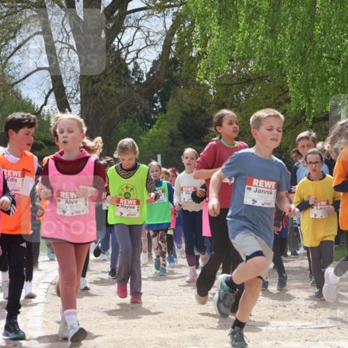 25.04.2026 - Das Zehntel Zöllner http://msf.ph/oto/9661079 25.04.2026 11:44:30 Laufen 11655, 2945, 06, 13027, 11651, 12443 meine-sportfotos.de