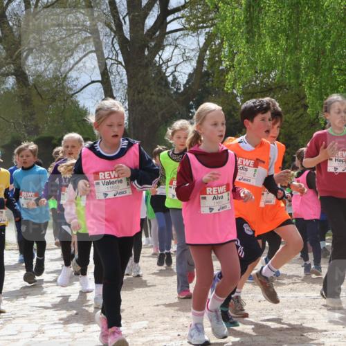 25.04.2026 - Das Zehntel Zöllner http://msf.ph/oto/9661112 25.04.2026 11:44:31 Laufen 11655, 11651, 2945, 10406, 12128 meine-sportfotos.de