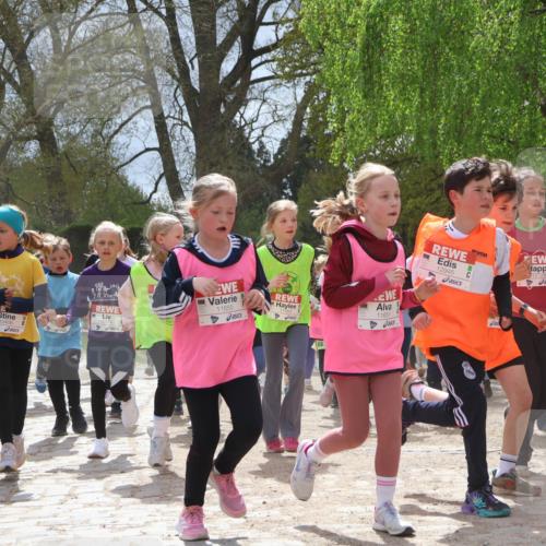 25.04.2026 - Das Zehntel Zöllner http://msf.ph/oto/9661121 25.04.2026 11:44:31 Laufen 10406, 11655, 1949, 11651, 12945, 12128 meine-sportfotos.de