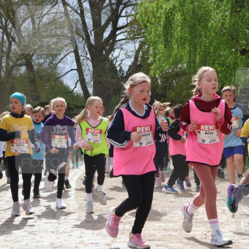 25.04.2026 - Das Zehntel Zöllner http://msf.ph/oto/9661133 25.04.2026 11:44:31 Laufen 10219, 10406, 11979, 11655, 11651, 12945 meine-sportfotos.de