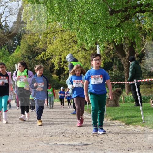 25.04.2026 - Das Zehntel Zöllner http://msf.ph/oto/9661153 25.04.2026 07:51:15 Laufen  meine-sportfotos.de