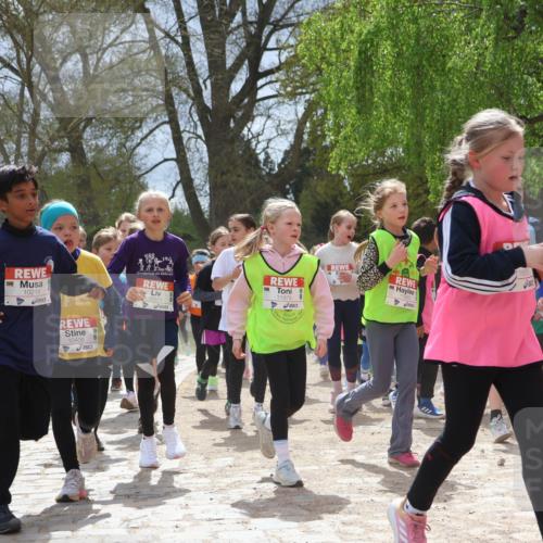 25.04.2026 - Das Zehntel Zöllner http://msf.ph/oto/9661154 25.04.2026 11:44:32 Laufen 10219, 10406, 488, 11979, 11 meine-sportfotos.de