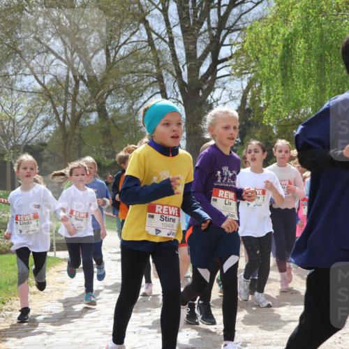 25.04.2026 - Das Zehntel Zöllner http://msf.ph/oto/9661178 25.04.2026 11:44:32 Laufen 11889, 188, 10374, 10406, 1021, 119 meine-sportfotos.de