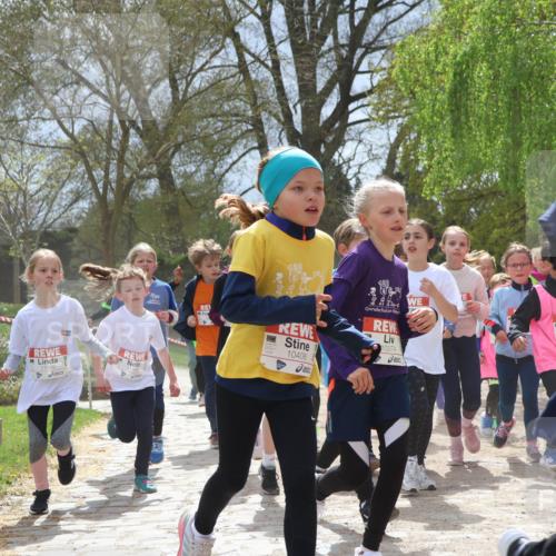 25.04.2026 - Das Zehntel Zöllner http://msf.ph/oto/9661181 25.04.2026 11:44:33 Laufen 1, 11890, 128, 128, 10406, 10374, 102 meine-sportfotos.de