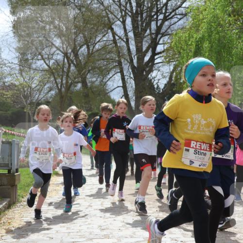 25.04.2026 - Das Zehntel Zöllner http://msf.ph/oto/9661196 25.04.2026 11:44:33 Laufen 11890, 128, 104068 meine-sportfotos.de
