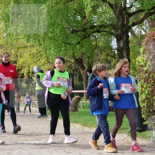 25.04.2026 - Das Zehntel Zöllner http://msf.ph/oto/9661219 25.04.2026 07:51:19 Laufen 112, 1120, 2088 meine-sportfotos.de