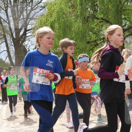 25.04.2026 - Das Zehntel Zöllner http://msf.ph/oto/9661250 25.04.2026 11:44:35 Laufen 10488, 12407, 1174, 11251 meine-sportfotos.de