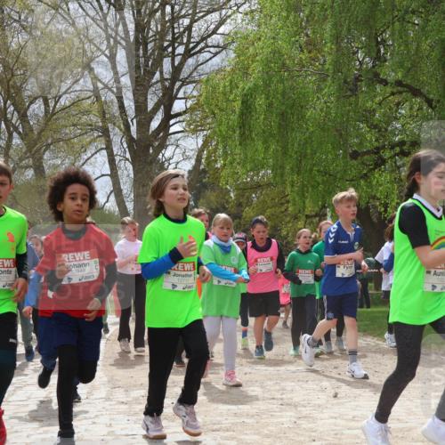 25.04.2026 - Das Zehntel Zöllner http://msf.ph/oto/9661334 25.04.2026 11:44:37 Laufen 12710, 10949, 12717 meine-sportfotos.de