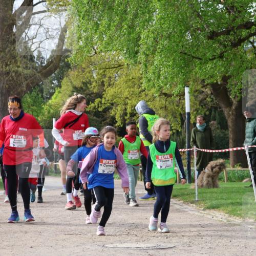 25.04.2026 - Das Zehntel Zöllner http://msf.ph/oto/9661351 25.04.2026 07:51:27 Laufen  meine-sportfotos.de