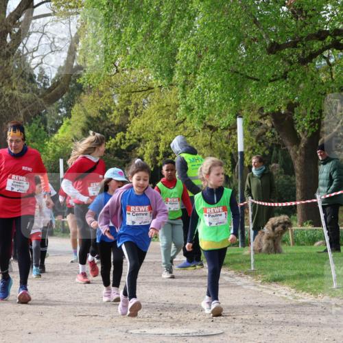 25.04.2026 - Das Zehntel Zöllner http://msf.ph/oto/9661357 25.04.2026 07:51:27 Laufen 2096 meine-sportfotos.de