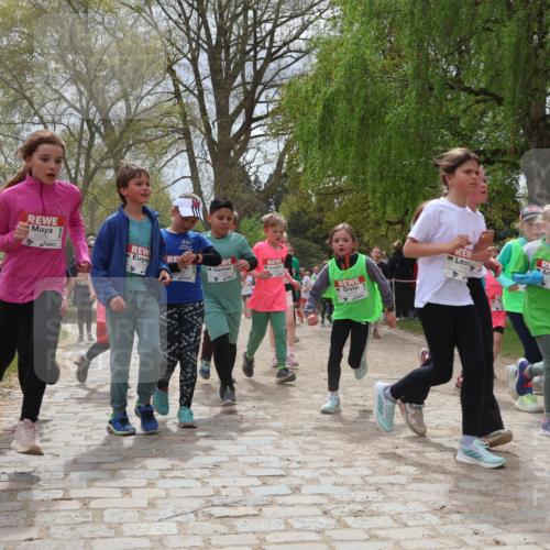 25.04.2026 - Das Zehntel Zöllner http://msf.ph/oto/9661397 25.04.2026 11:44:40 Laufen 10295 meine-sportfotos.de