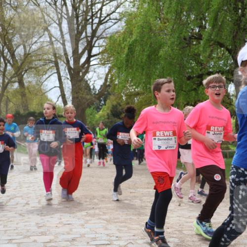 25.04.2026 - Das Zehntel Zöllner http://msf.ph/oto/9661448 25.04.2026 11:44:42 Laufen 10080, 10086 meine-sportfotos.de