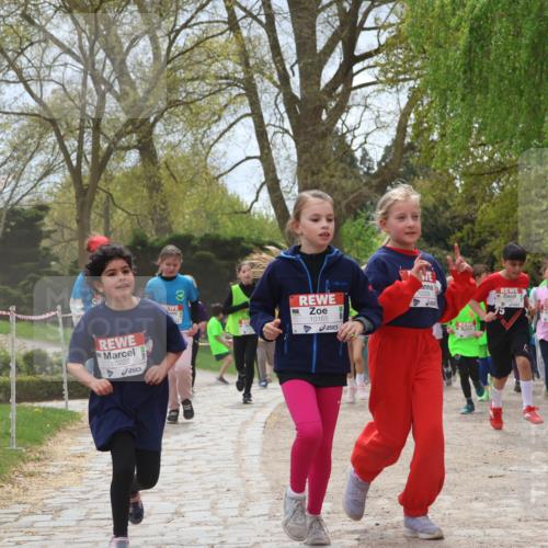 25.04.2026 - Das Zehntel Zöllner http://msf.ph/oto/9661457 25.04.2026 11:44:42 Laufen 10222, 4, 10165, 10210 meine-sportfotos.de