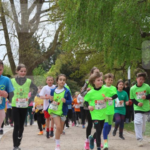 25.04.2026 - Das Zehntel Zöllner http://msf.ph/oto/9661535 25.04.2026 11:44:45 Laufen 11335, 1949, 12030, 12041, 12608, 649, 11126 meine-sportfotos.de