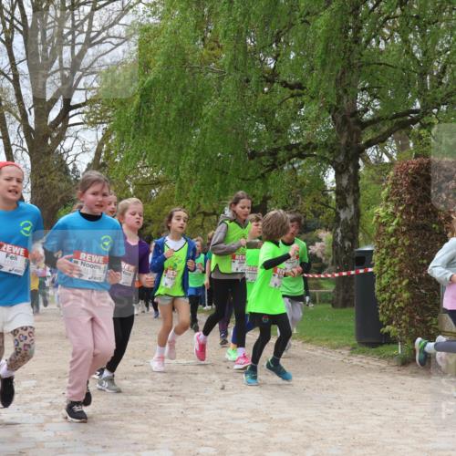 25.04.2026 - Das Zehntel Zöllner http://msf.ph/oto/9661568 25.04.2026 11:44:45 Laufen 11321, 11335 meine-sportfotos.de