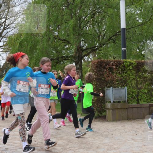 25.04.2026 - Das Zehntel Zöllner http://msf.ph/oto/9661583 25.04.2026 11:44:46 Laufen 11321, 11335 meine-sportfotos.de