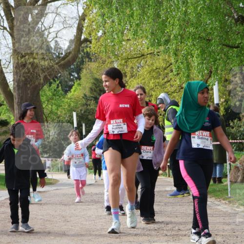 25.04.2026 - Das Zehntel Zöllner http://msf.ph/oto/9661612 25.04.2026 07:51:36 Laufen 2209 meine-sportfotos.de
