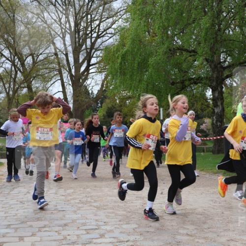 25.04.2026 - Das Zehntel Zöllner http://msf.ph/oto/9661628 25.04.2026 11:44:49 Laufen 118, 118 meine-sportfotos.de
