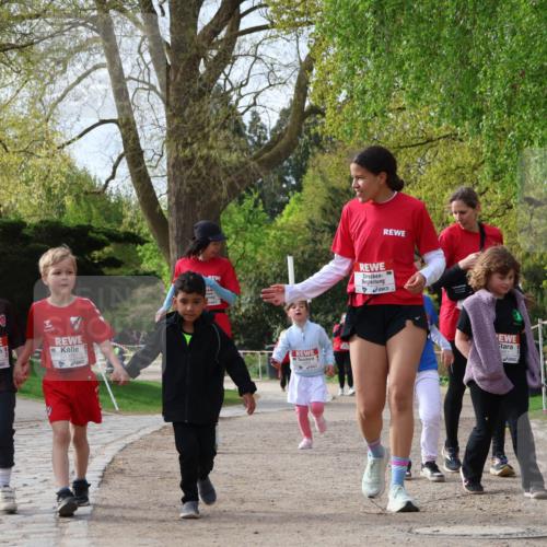 25.04.2026 - Das Zehntel Zöllner http://msf.ph/oto/9661630 25.04.2026 07:51:37 Laufen 370, 1776, 1775 meine-sportfotos.de