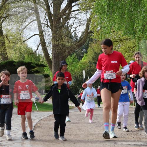 25.04.2026 - Das Zehntel Zöllner http://msf.ph/oto/9661636 25.04.2026 07:51:37 Laufen  meine-sportfotos.de