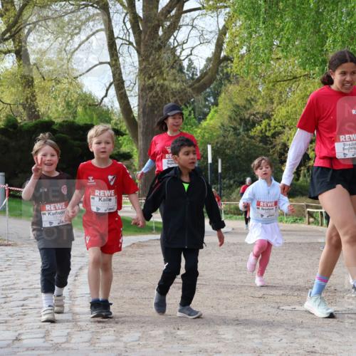 25.04.2026 - Das Zehntel Zöllner http://msf.ph/oto/9661654 25.04.2026 07:51:39 Laufen 1776, 1775 meine-sportfotos.de