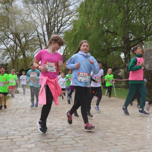 25.04.2026 - Das Zehntel Zöllner http://msf.ph/oto/9661691 25.04.2026 11:44:52 Laufen 11151, 11159 meine-sportfotos.de