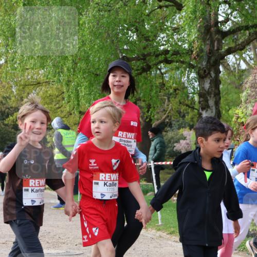 25.04.2026 - Das Zehntel Zöllner http://msf.ph/oto/9661711 25.04.2026 07:51:41 Laufen 1776, 30, 1775, 2092 meine-sportfotos.de