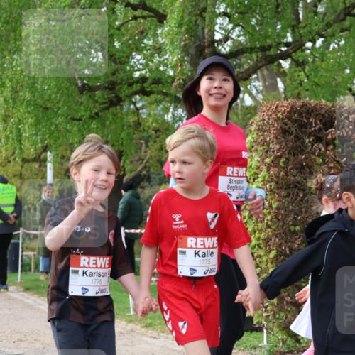 25.04.2026 - Das Zehntel Zöllner http://msf.ph/oto/9661726 25.04.2026 07:51:42 Laufen 1776, 1775 meine-sportfotos.de