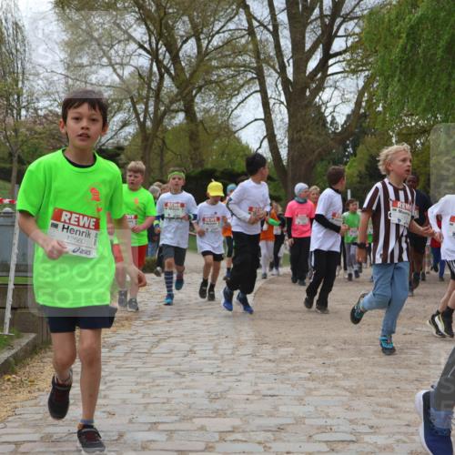 25.04.2026 - Das Zehntel Zöllner http://msf.ph/oto/9661742 25.04.2026 11:44:53 Laufen 12660 meine-sportfotos.de