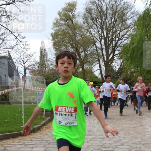 25.04.2026 - Das Zehntel Zöllner http://msf.ph/oto/9661766 25.04.2026 11:44:54 Laufen 12660 meine-sportfotos.de
