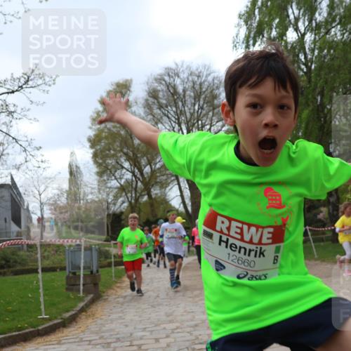 25.04.2026 - Das Zehntel Zöllner http://msf.ph/oto/9661775 25.04.2026 11:44:55 Laufen 12660 meine-sportfotos.de