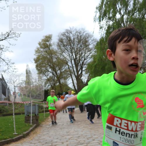 25.04.2026 - Das Zehntel Zöllner http://msf.ph/oto/9661778 25.04.2026 11:44:55 Laufen 12660 meine-sportfotos.de