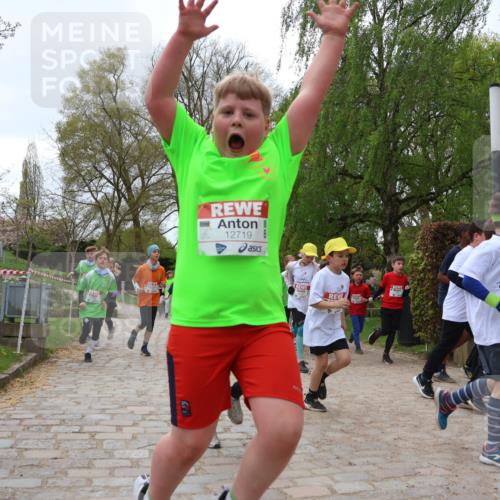 25.04.2026 - Das Zehntel Zöllner http://msf.ph/oto/9661814 25.04.2026 11:44:57 Laufen 12719 meine-sportfotos.de