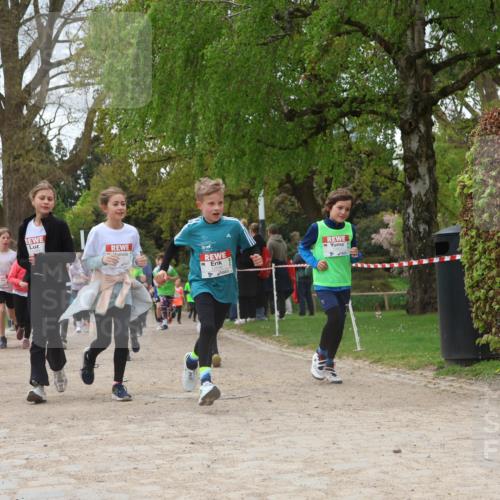 25.04.2026 - Das Zehntel Zöllner http://msf.ph/oto/9661931 25.04.2026 11:45:01 Laufen 12841 meine-sportfotos.de