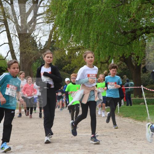 25.04.2026 - Das Zehntel Zöllner http://msf.ph/oto/9661949 25.04.2026 11:45:02 Laufen 12688, 12841, 2841, 11489, 15785, 12848 meine-sportfotos.de