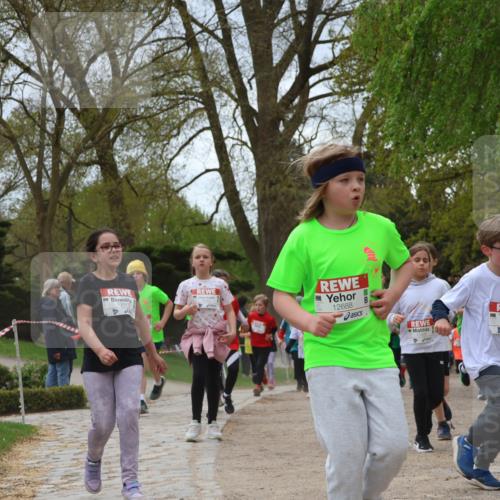 25.04.2026 - Das Zehntel Zöllner http://msf.ph/oto/9661994 25.04.2026 11:45:04 Laufen 10697, 12688 meine-sportfotos.de