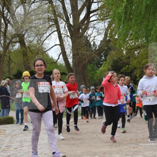 25.04.2026 - Das Zehntel Zöllner http://msf.ph/oto/9662009 25.04.2026 11:45:05 Laufen 10697 meine-sportfotos.de